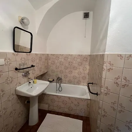 U Seniglu Konukevi